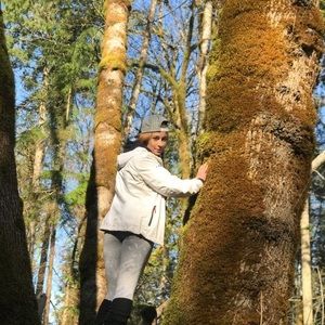 Meet your Posher, Ali